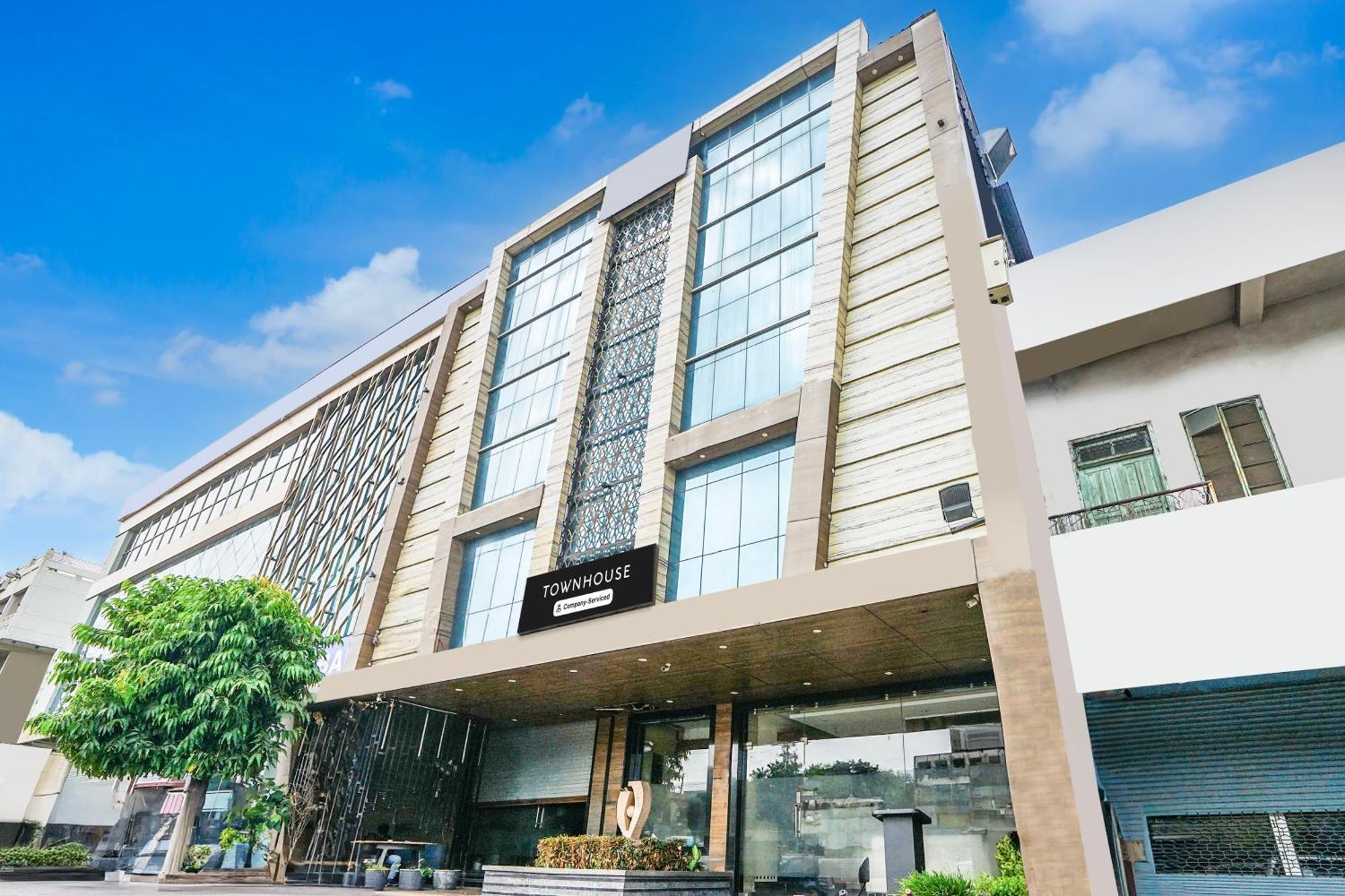 Super Townhouse Jhalawar Road Gumanpura Formerly Rockland Kota  Exteriör bild